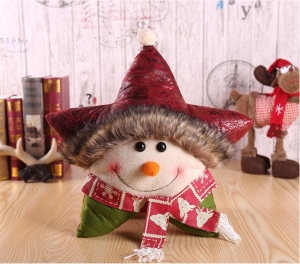 Новогодняя подушка "Снеговик"  ― Интернет-магазин оригинальных подарков Tuk-i-tuk.ru