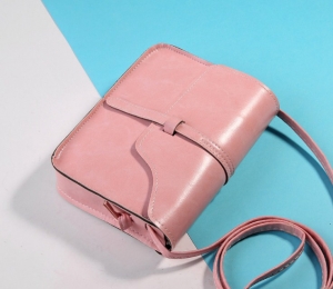 Женская перламутровая сумочка "Lady"  ― Интернет-магазин оригинальных подарков Tuk-i-tuk.ru