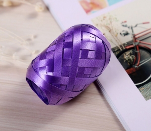 Моток фиолетовой ленты 10 метров  ― Интернет-магазин оригинальных подарков Tuk-i-tuk.ru