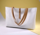 Женская белая сумочка "Flea"  