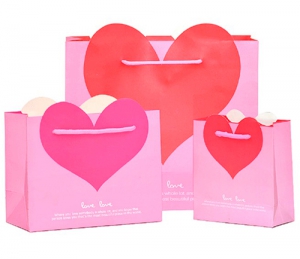 Подарочный пакет Сердце Roze 30х27х12 см.  ― Интернет-магазин оригинальных подарков Tuk-i-tuk.ru
